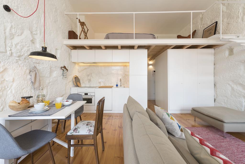 Lovelystay - Cativo Mezzanine Studio Porto Bagian luar foto