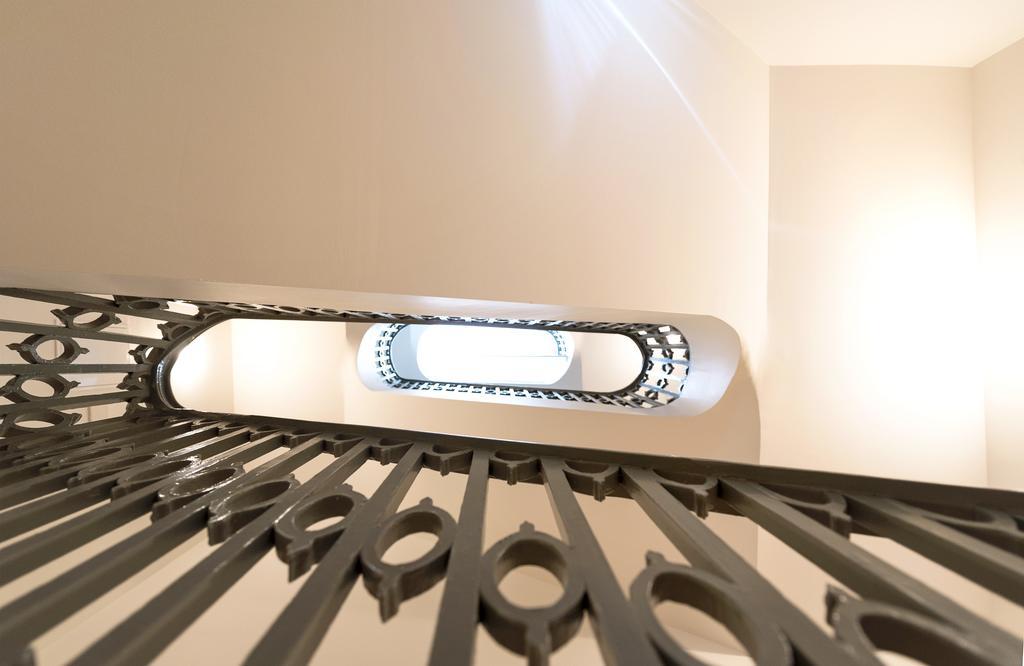 Lovelystay - Cativo Mezzanine Studio Porto Bagian luar foto
